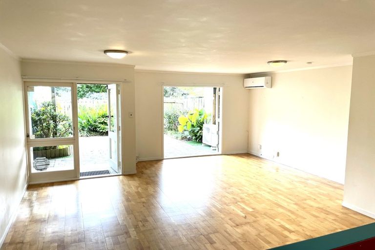 Photo of property in 11/8 Hamilton Road, Herne Bay, Auckland, 1011