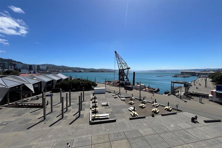 Photo of property in Nzx Centre, 13/11 Cable Street, Wellington Central, Wellington, 6011