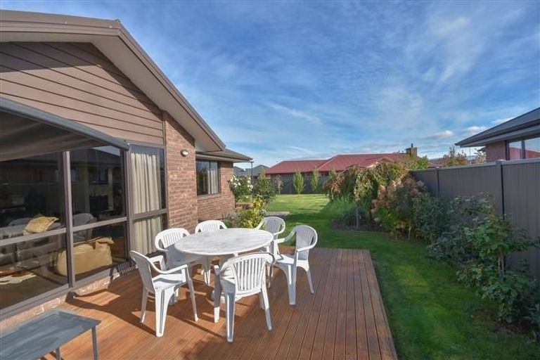 Photo of property in 201 Wingatui Road, Mosgiel, 9024