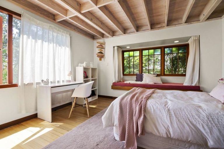 Photo of property in 9 Aotearoa Terrace, Murrays Bay, Auckland, 0630