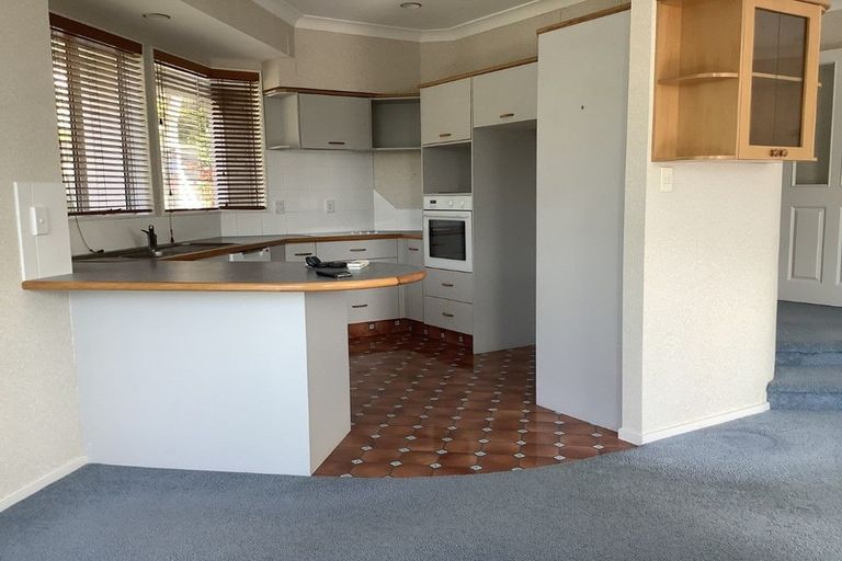 Photo of property in 10 Montana Drive, Pyes Pa, Tauranga, 3112