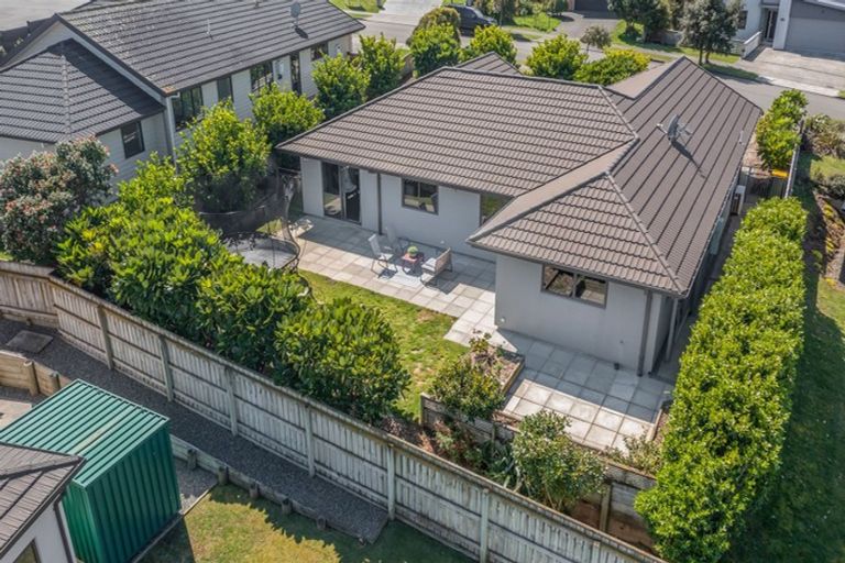 Photo of property in 16 Nelson Avenue, Aotea, Porirua, 5024
