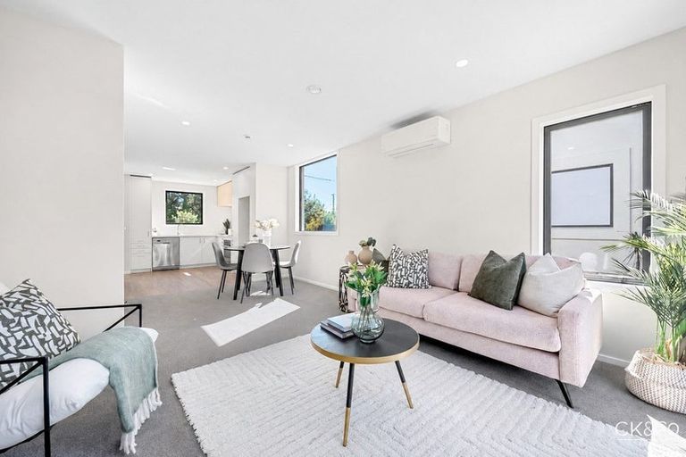 Photo of property in 10/130 Cambridge Terrace, Fairfield, Lower Hutt, 5011