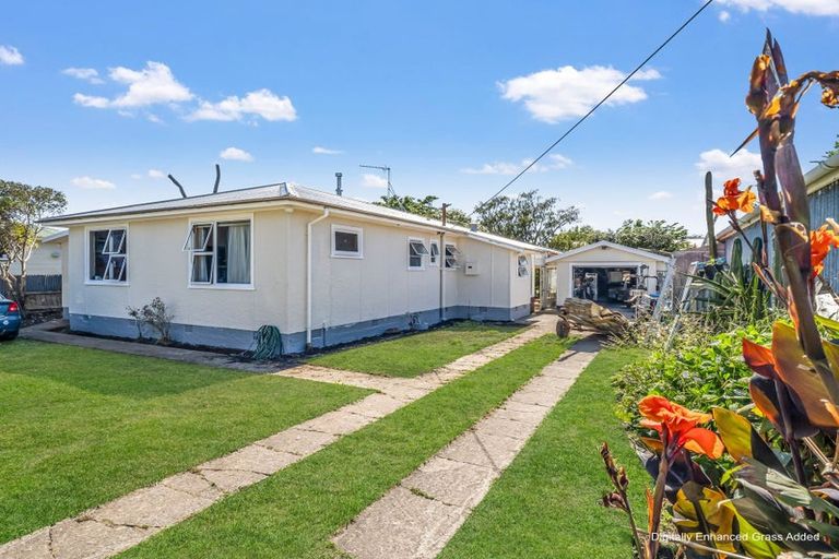 Photo of property in 4 Suther Street, Waverley, 4510