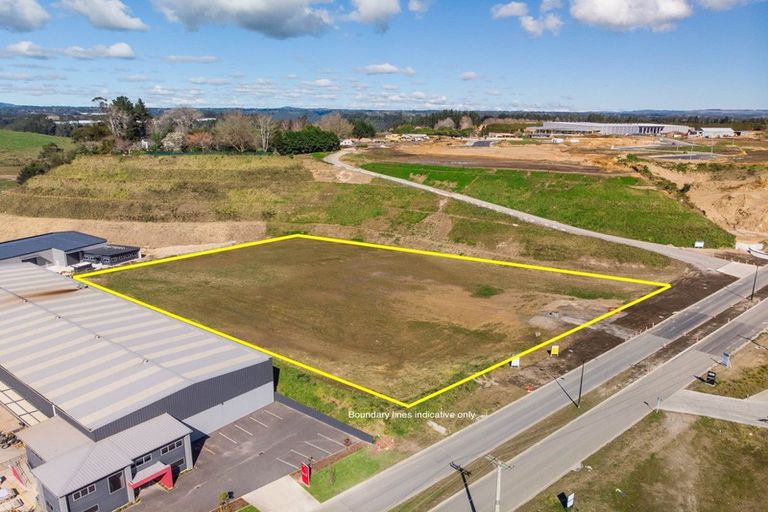 Photo of property in 18/222 Albany Highway, Schnapper Rock, Auckland, 0632