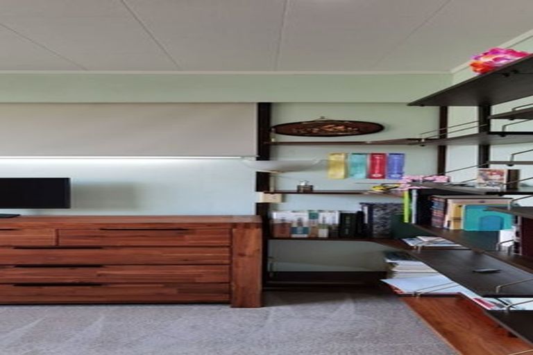 Photo of property in 67 Ravenwood Drive, Forrest Hill, Auckland, 0620