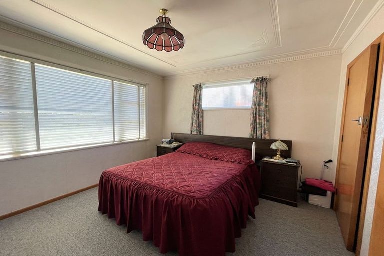 Photo of property in 5 Stevenson Street, Balclutha, 9230