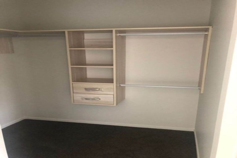 Photo of property in 112 Parkview Drive, Gulf Harbour, Whangaparaoa, 0930