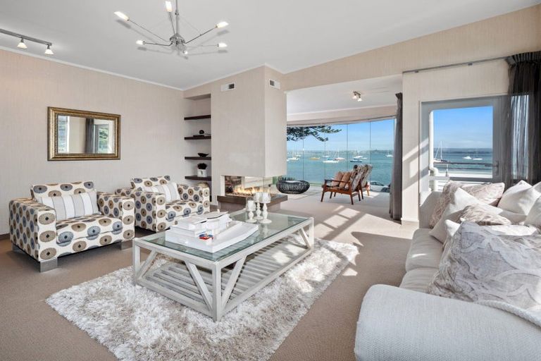 Photo of property in 10 The Mall, Mount Maunganui, 3116