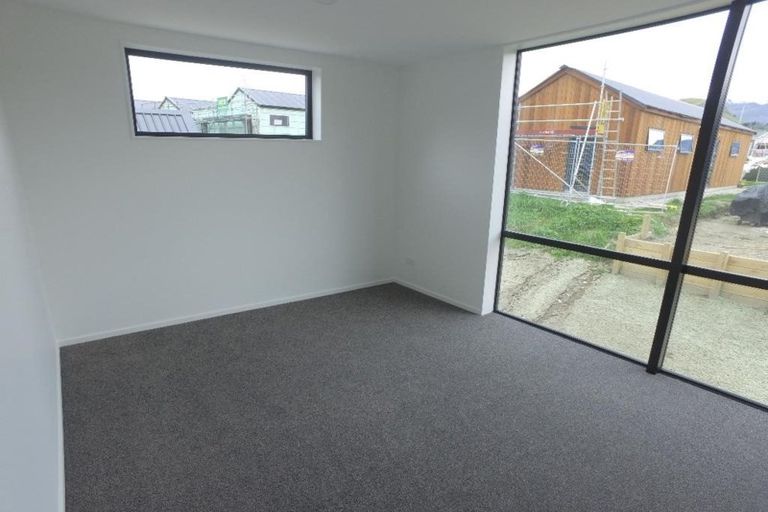 Photo of property in 54 Red Cottage Drive, Lake Hayes, Queenstown, 9304