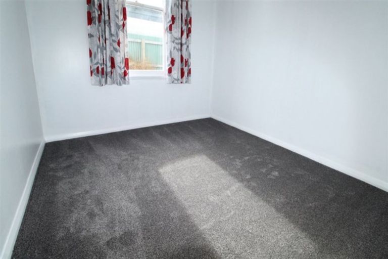 Photo of property in 42 Buchanan Street, Parkside, Timaru, 7910