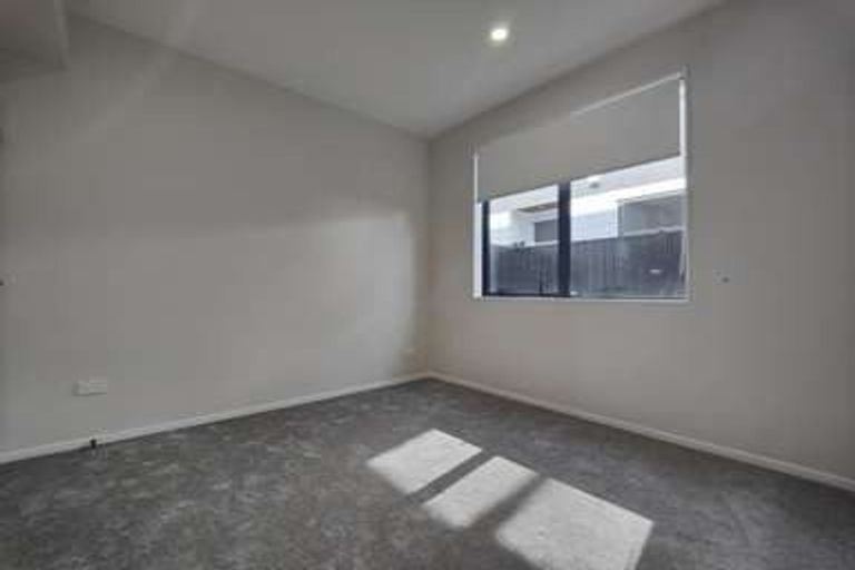 Photo of property in 56b Kurnell Drive, Botany Downs, Auckland, 2010