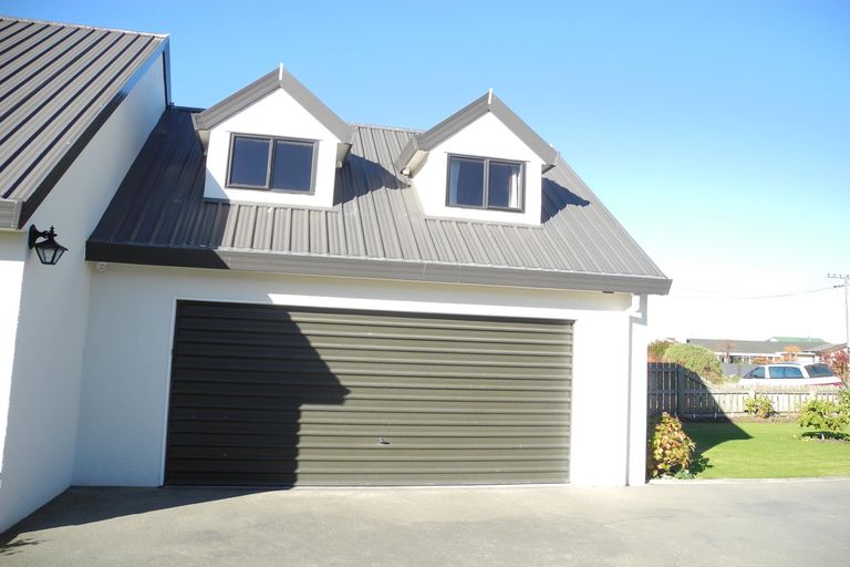 Photo of property in 8 Grace Street, Waimate, 7924
