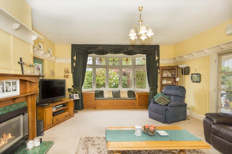 Photo of property in 43 Greta Street, South Hill, Oamaru, 9400