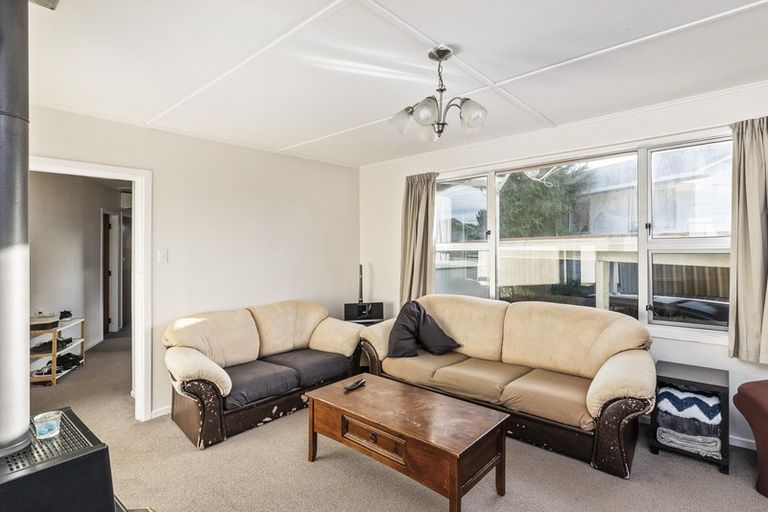 Photo of property in 61 Martin Road, Paraparaumu Beach, Paraparaumu, 5032
