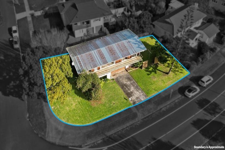 Photo of property in 12 The Boulevard, Sunnyhills, Auckland, 2010