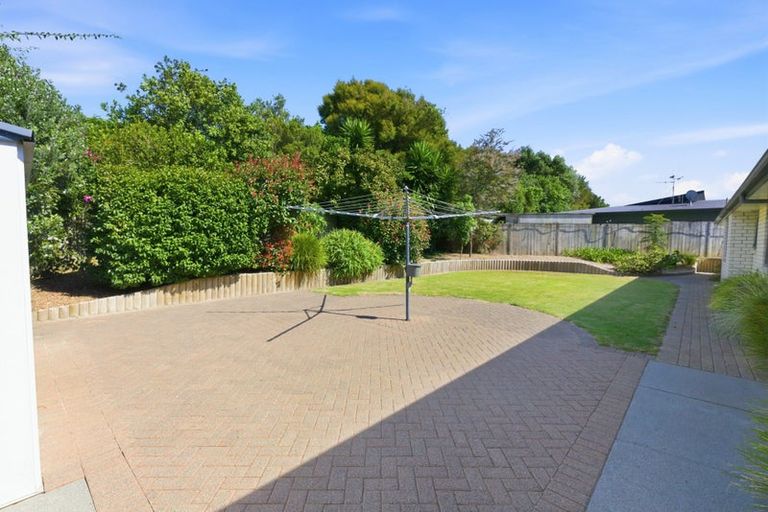 Photo of property in 30 Seabreeze Place, Papamoa Beach, Papamoa, 3118