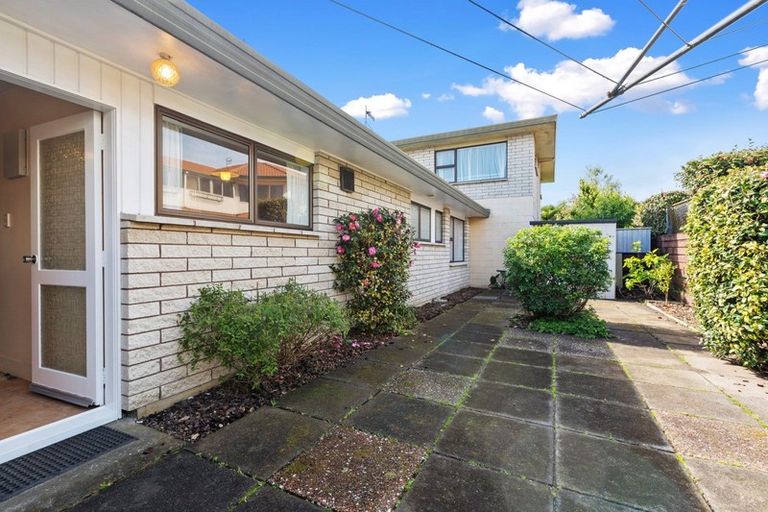 Photo of property in 124b Edgecumbe Road, Tauranga South, Tauranga, 3112