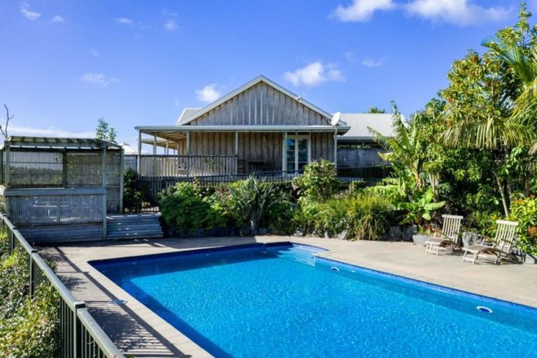 Photo of property in 2306b Cove Road, Mangawhai, 0573