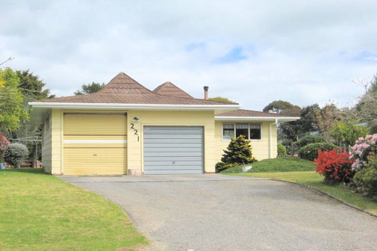 Photo of property in 221 Bellona Road, Whangamata, 3620