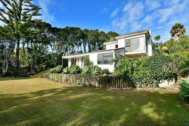 Photo of property in 81 Duncansby Road, Stanmore Bay, Whangaparaoa, 0932