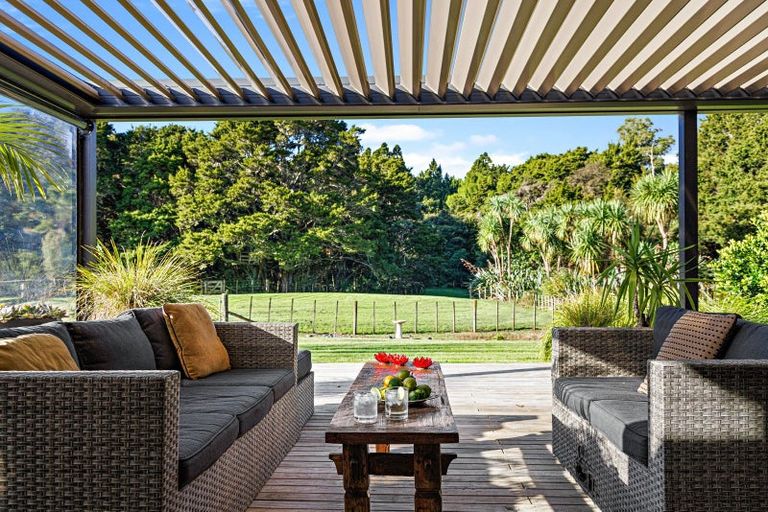 Photo of property in 42 Westminster Glen, Matakana, Warkworth, 0985