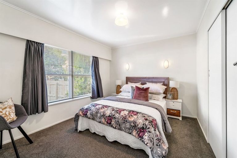 Photo of property in 2/53 Richards Avenue, Forrest Hill, Auckland, 0620