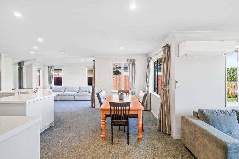 Photo of property in 6 Saint Andrews Lane, Kirwee, Darfield, 7571