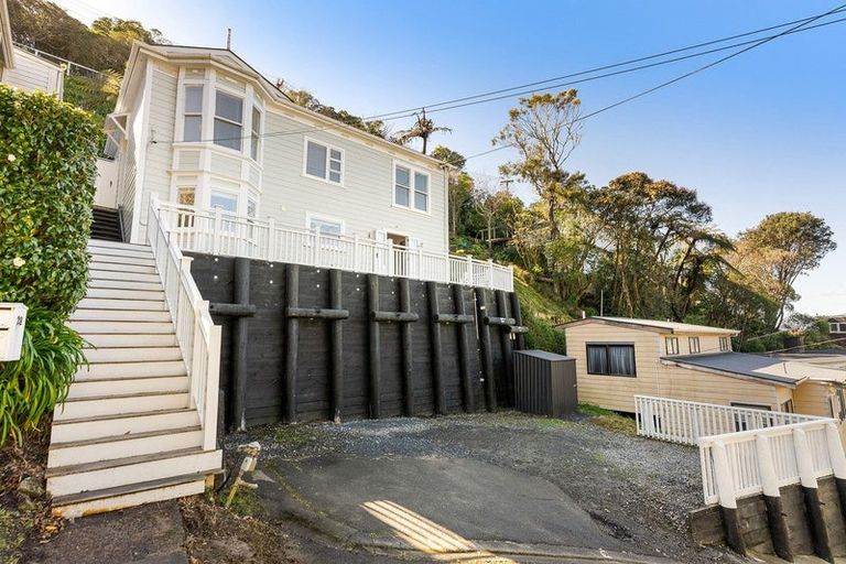 Photo of property in 28 Crieff Street, Northland, Wellington, 6012