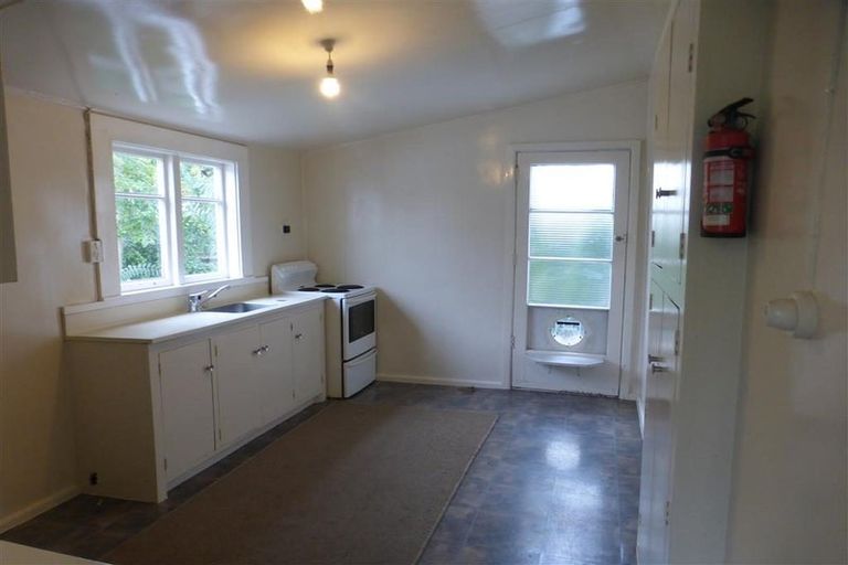 Photo of property in 2/59 Waimea Terrace, Beckenham, Christchurch, 8023