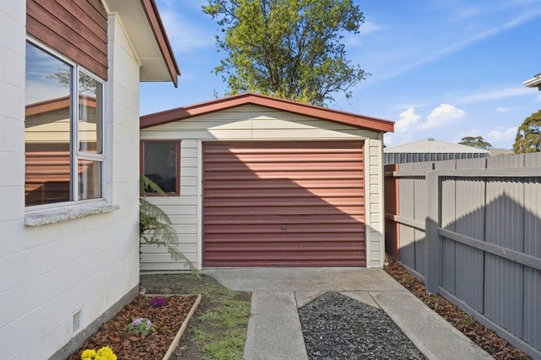 Photo of property in 2/16 Kawau Crescent, Bromley, Christchurch, 8062