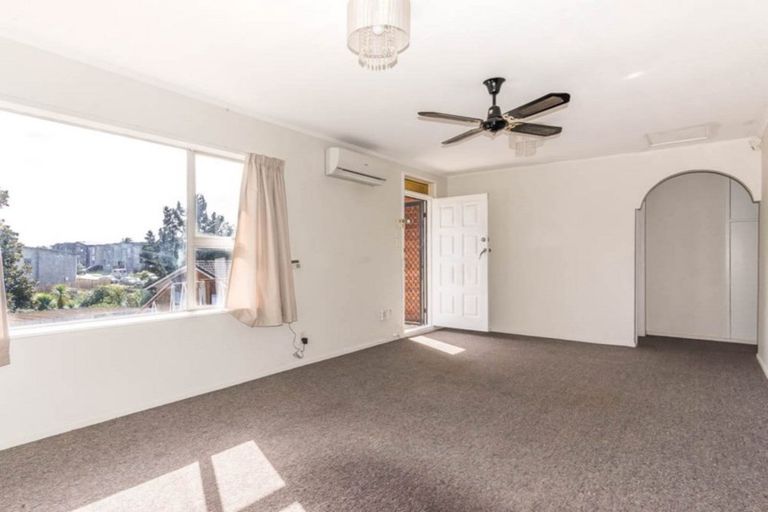 Photo of property in 3/44 Sunnyside Road, Sunnyvale, Auckland, 0612