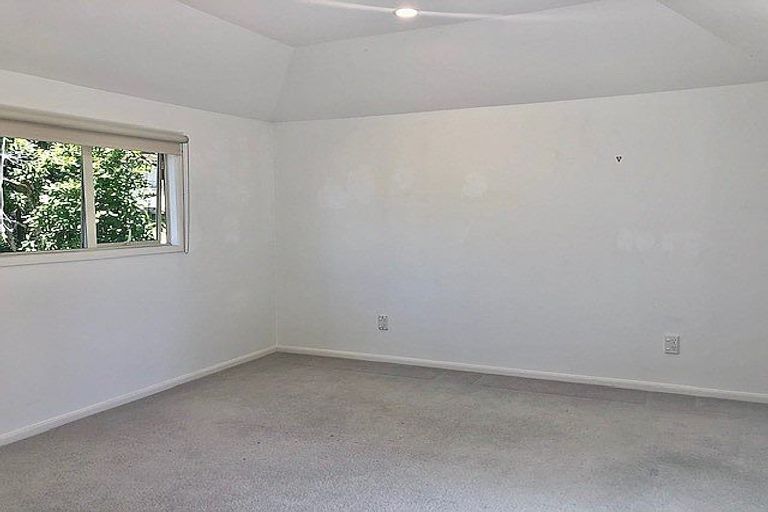 Photo of property in 2/13 Prospect Terrace, Milford, Auckland, 0620