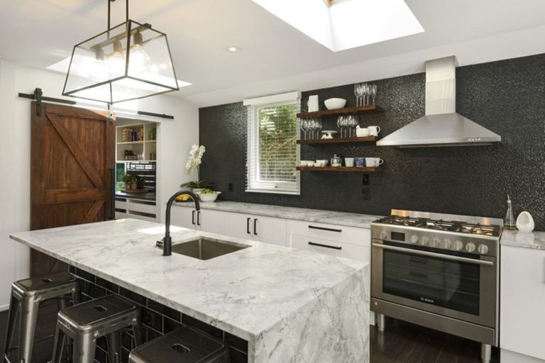 Photo of property in 160a Rose Street, Somerfield, Christchurch, 8024