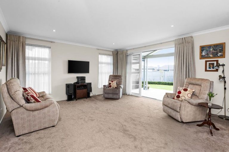 Photo of property in 11 Sue Place, Mahora, Hastings, 4120