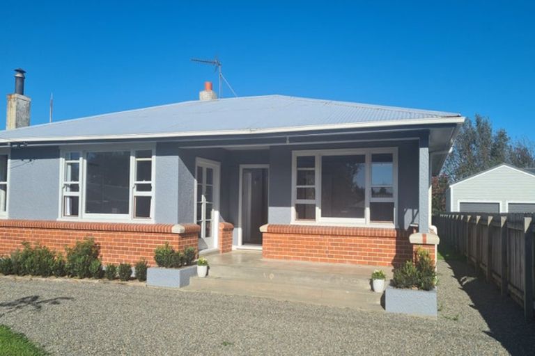 Photo of property in 2 Plimsoll Street, Carterton, 5713