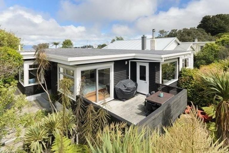 Photo of property in 59 Highbury Road, Highbury, Wellington, 6012