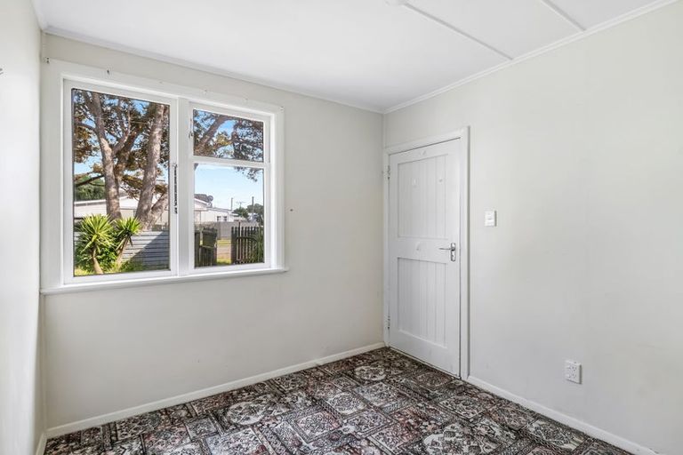 Photo of property in 69 Carlton Avenue, Tawhero, Whanganui, 4501