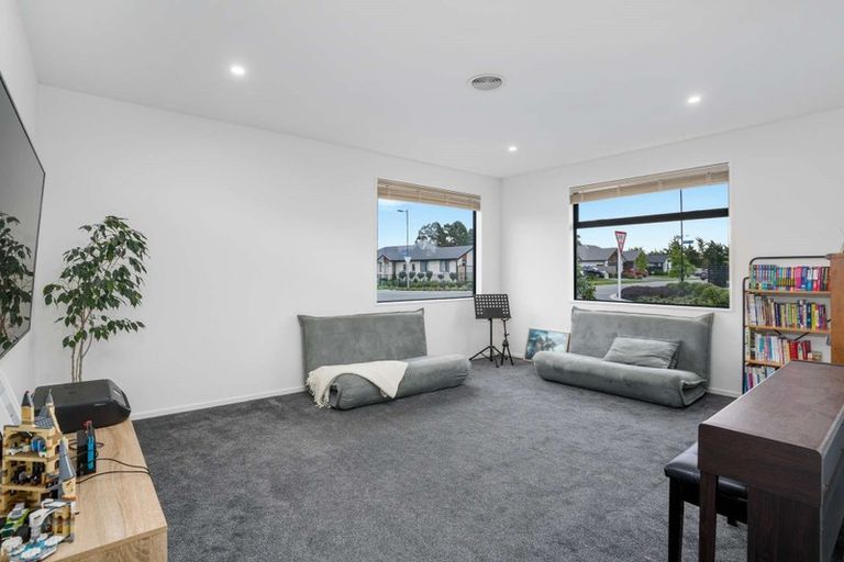 Photo of property in 17 Delorean Drive, Rolleston, 7615