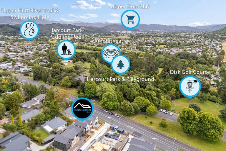 Photo of property in 2/60 Akatarawa Road, Brown Owl, Upper Hutt, 5018