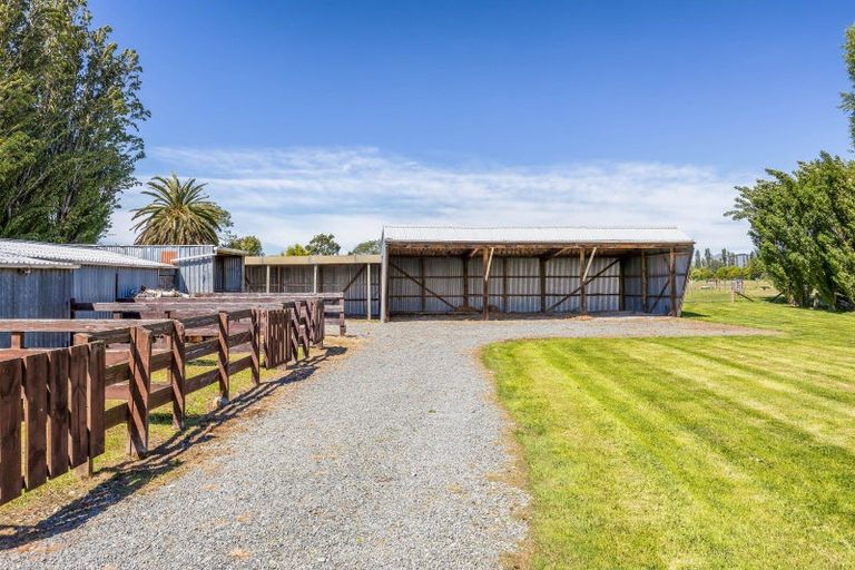 Photo of property in 194 Mairehau Road, Marshland, Christchurch, 8083