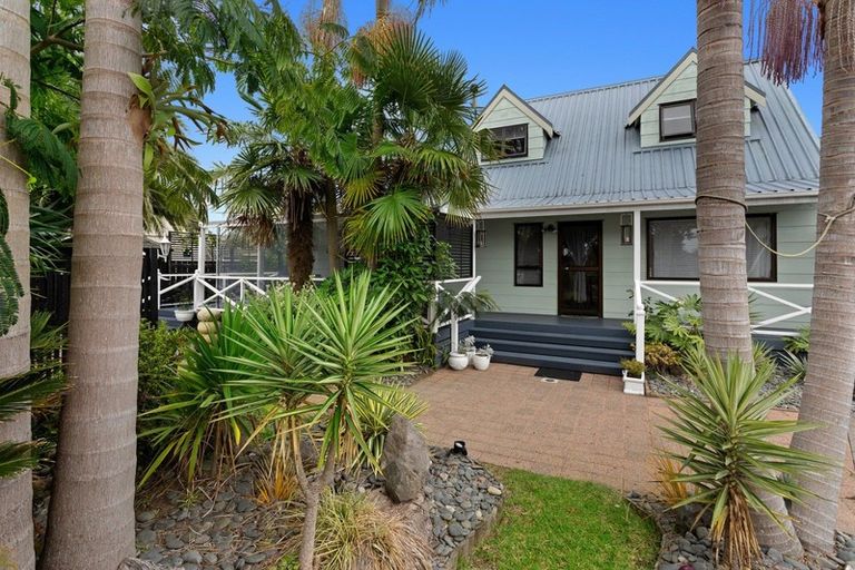 Photo of property in 169 Harbour Road, Ohope, 3121