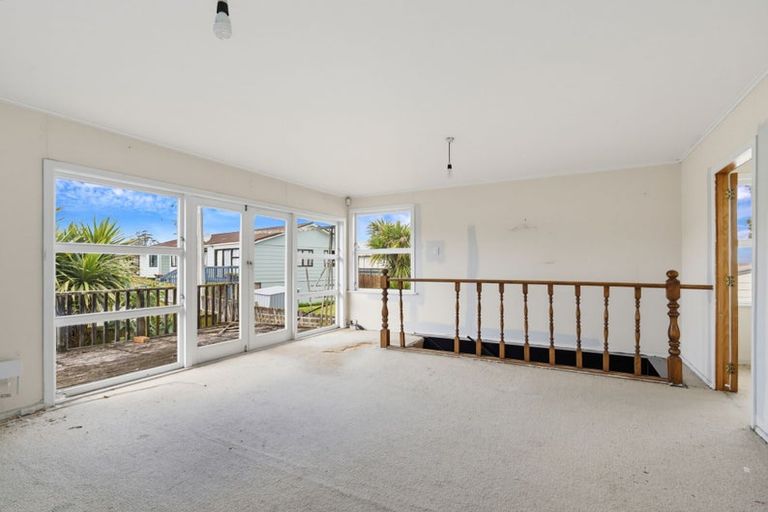 Photo of property in 179 Coxhead Road, Wattle Downs, Auckland, 2103
