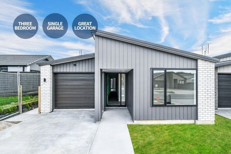 Photo of property in 33 Roslyn Farm Street, Ramarama, 2579