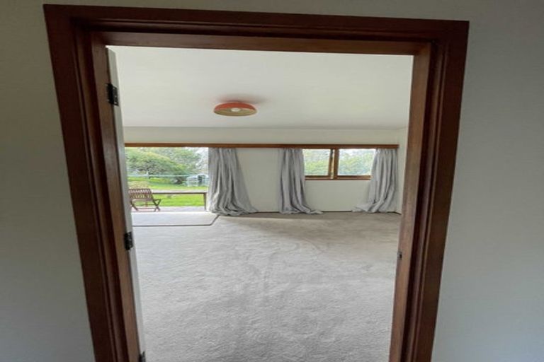 Photo of property in 61a West Coast Road, Glen Eden, Auckland, 0602