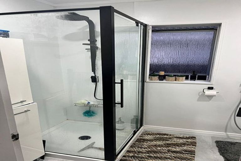 Photo of property in 18 Plunket Avenue, Petone, Lower Hutt, 5012