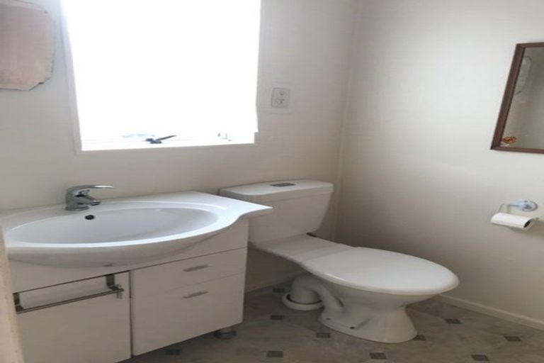 Photo of property in 18 Redvers Drive, Belmont, Lower Hutt, 5010