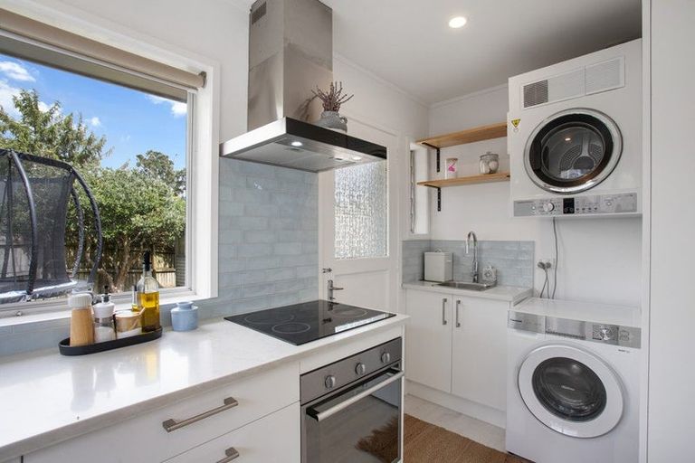 Photo of property in 1/61 Mcclintock Road, Massey, Auckland, 0614