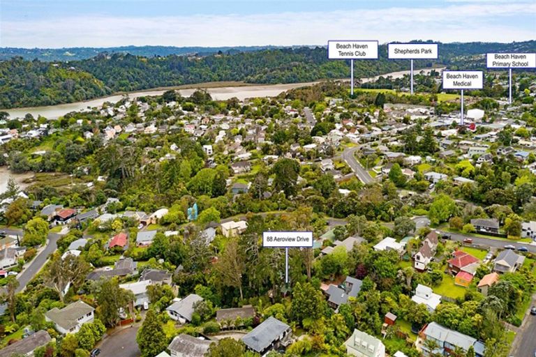 Photo of property in 88 Aeroview Drive, Beach Haven, Auckland, 0626