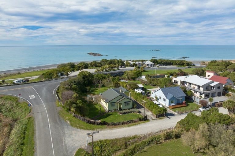 Photo of property in 5 Sunrise Place, Kekerengu, Kaikoura, 7274